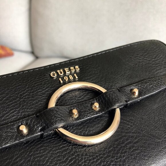 VINTAGE GUESS 1981 Black Leather Wallet Clutch Strap Studded Silver Hardware - Picture 3 of 14